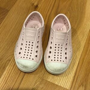 Native Kids Light Pink Water Shoes